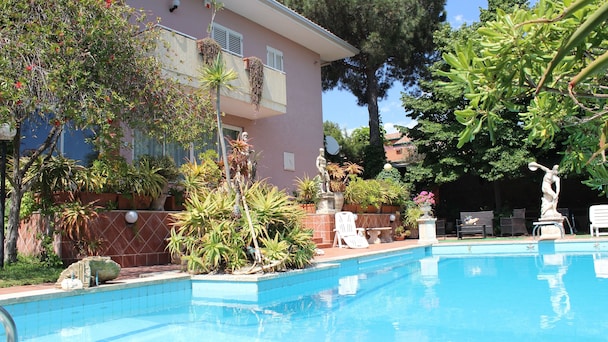 fernanda catania feet 5