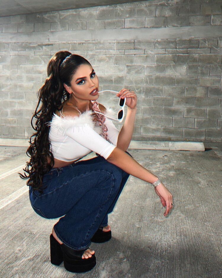 fernanda flores feet 5