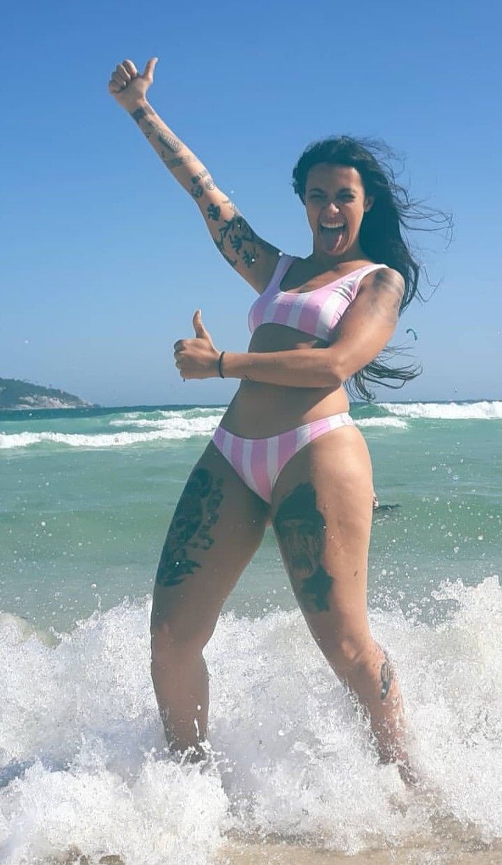 fernanda lira feet 5