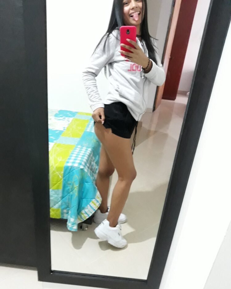 fernanda ortega feet 1