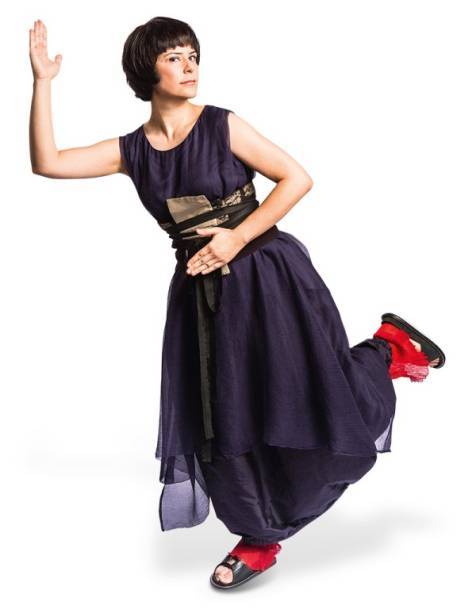 fernanda takai feet 5