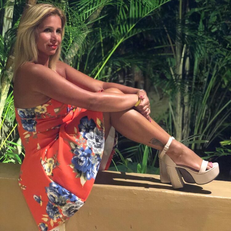 fernanda vives feet 1