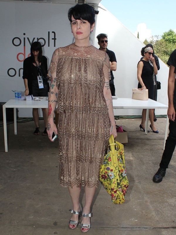 fernanda young feet 3