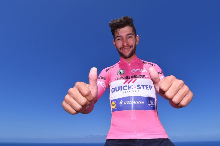 fernando gaviria feet 6