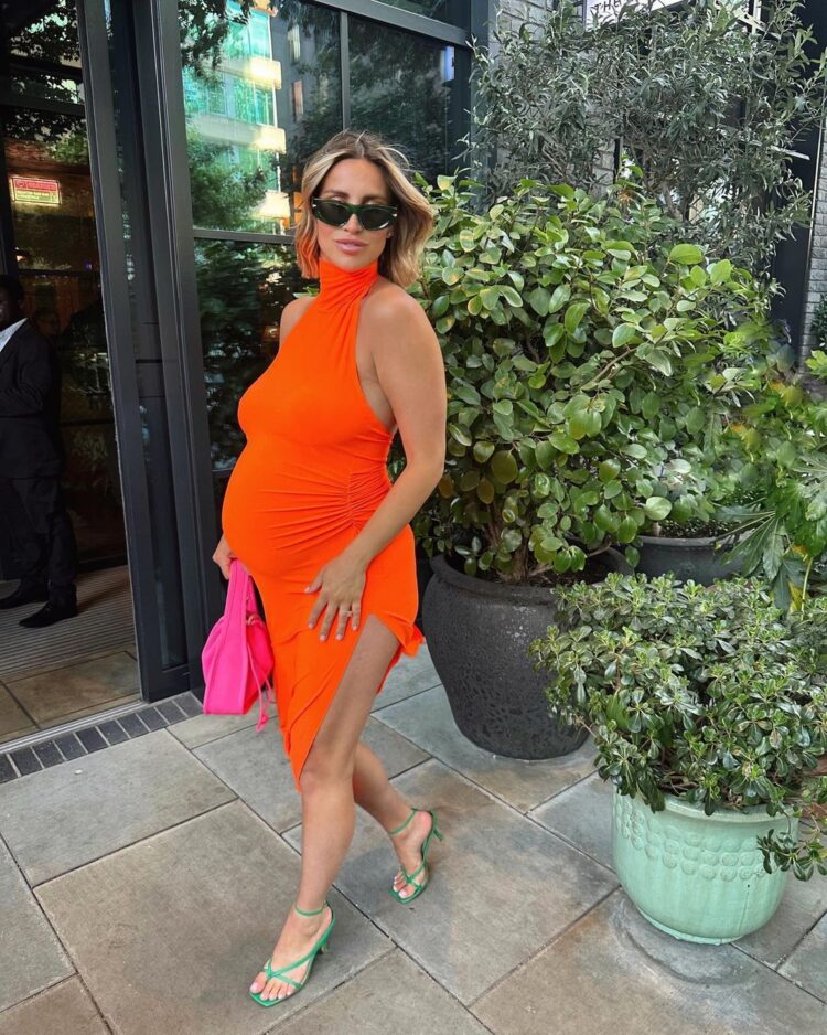 ferne mccann feet 3