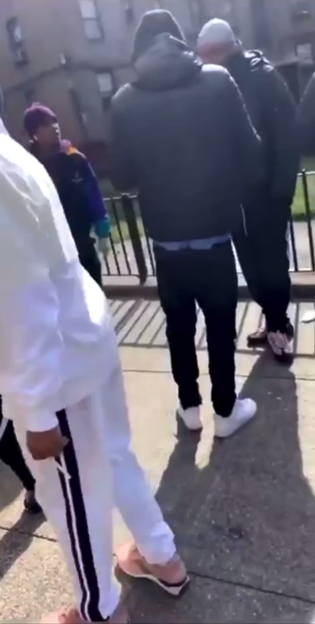 finessa hudgens feet 3