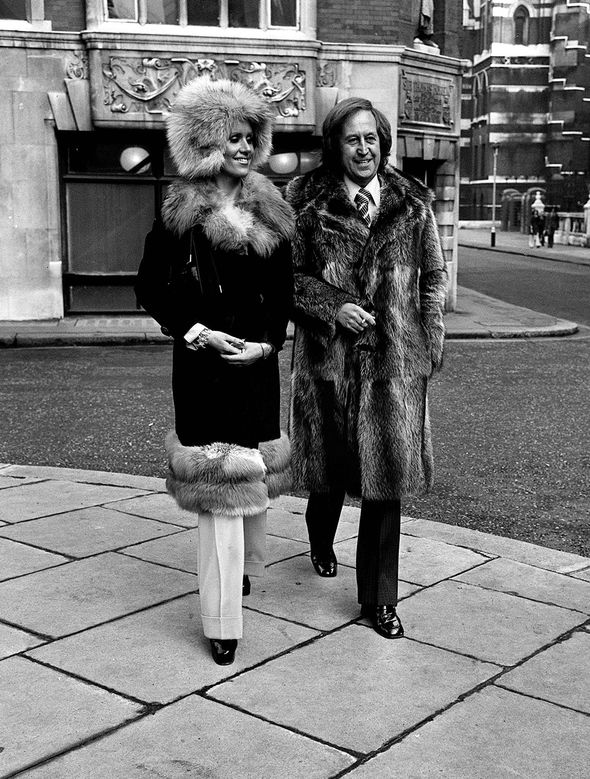 fiona richmond feet 5