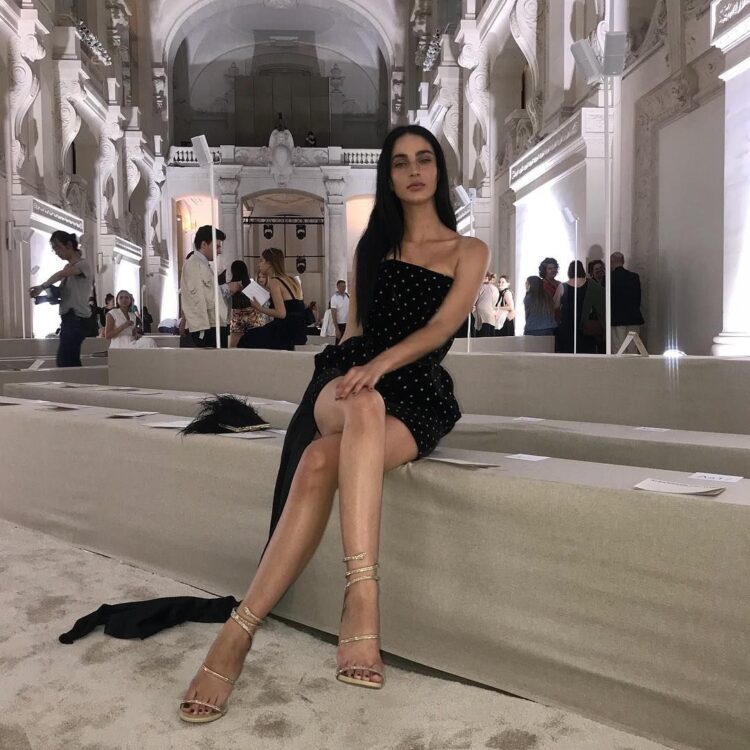 fiona zanetti feet 2