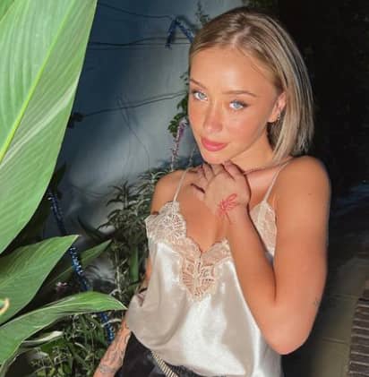 fiorella acosta feet 1