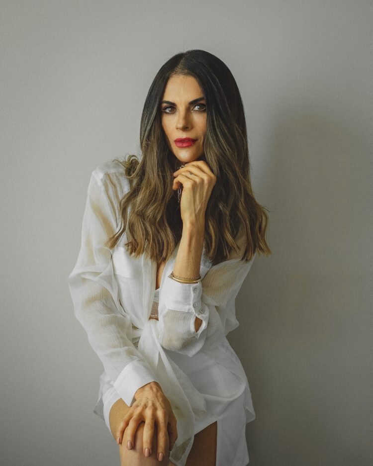 fiorella rodriguez feet 4