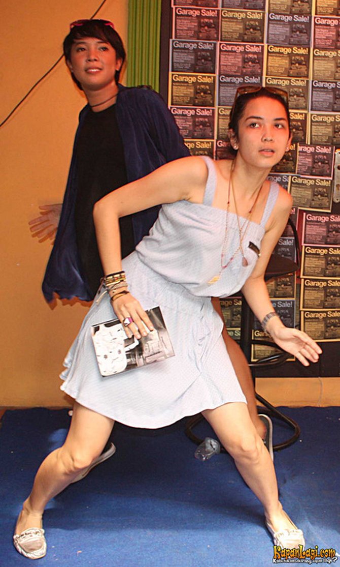 fitri tropica feet 2