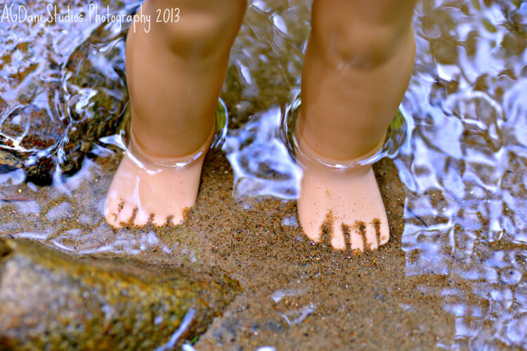 fivedollstars feet 2