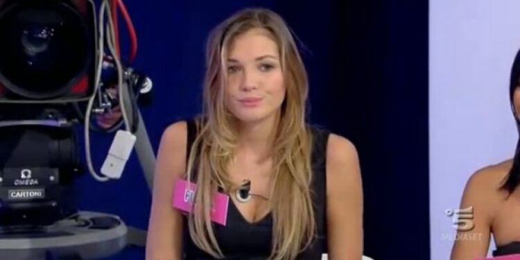 flavia fiadone feet 3