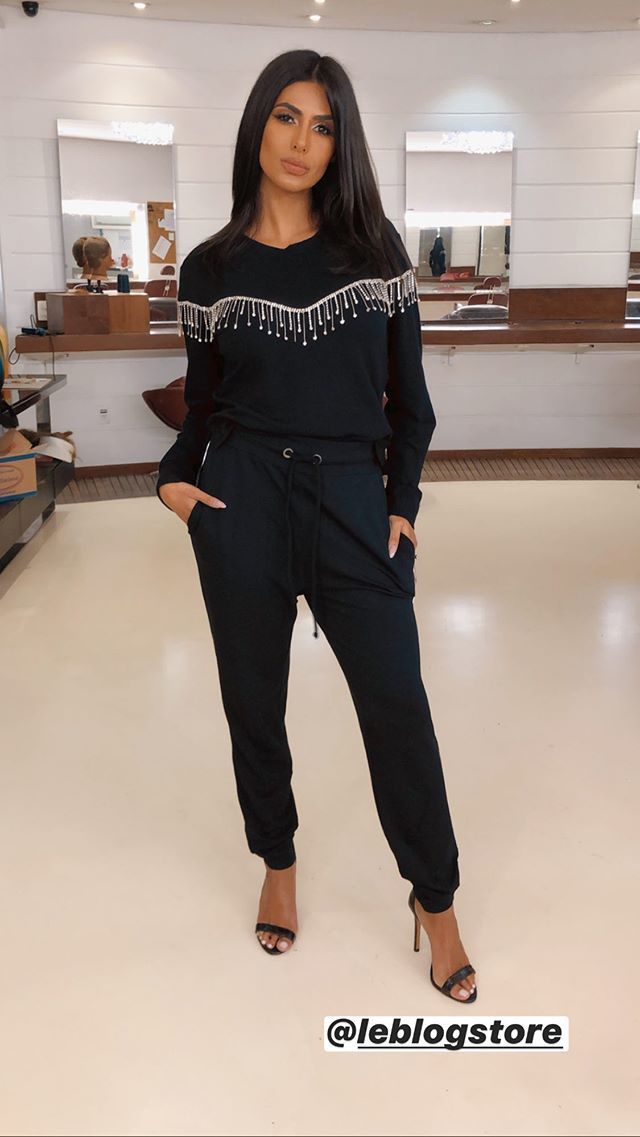 flavia noronha feet 2