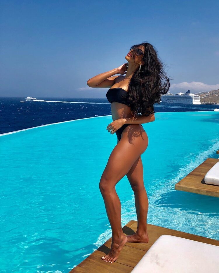 flavia noronha feet 5