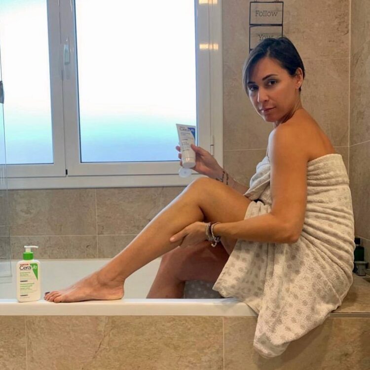 flavia pennetta feet