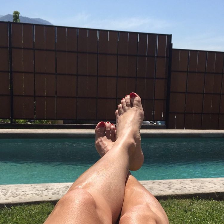 flaviana seeling feet