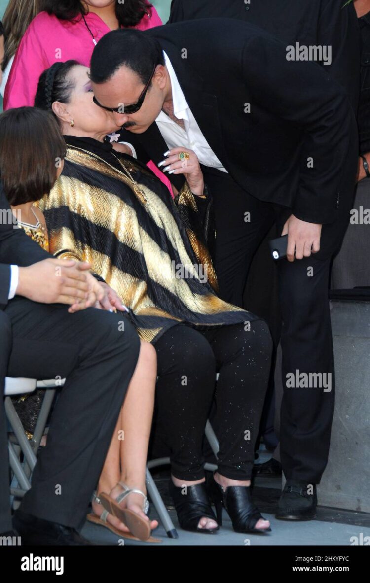 flor silvestre feet 4