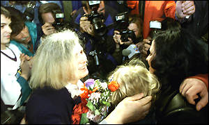 flora brovina feet 5