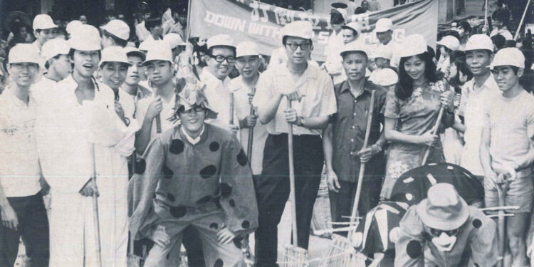 flora cheong leen feet 3