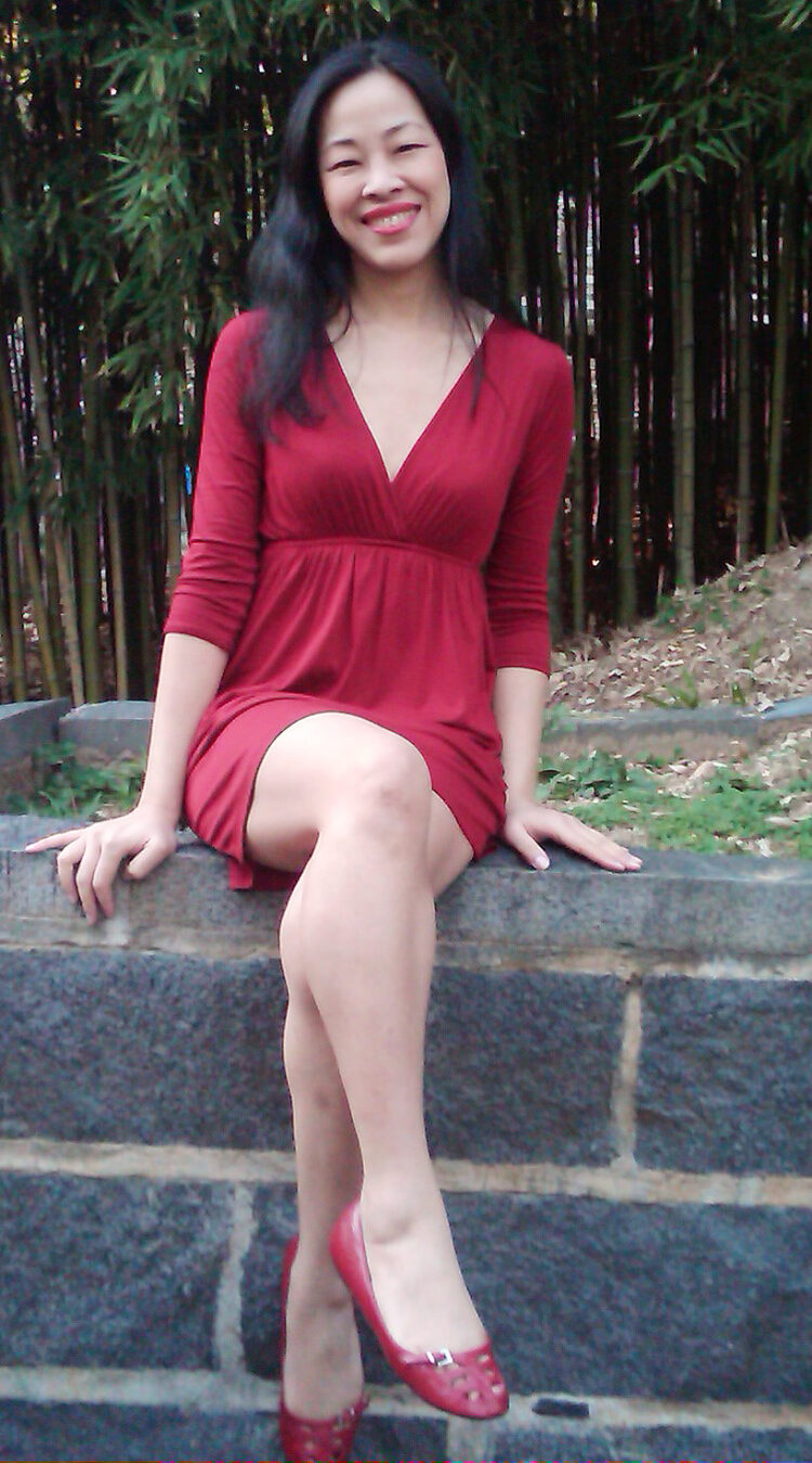 flora cheong leen feet 4