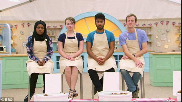 flora shedden feet 3