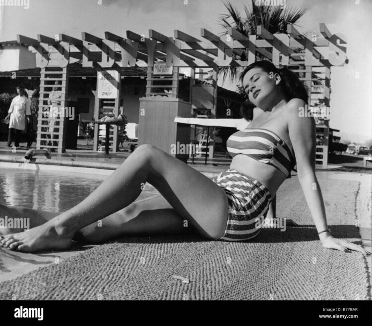 florence ballard feet 5