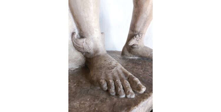 florence dugar garland feet