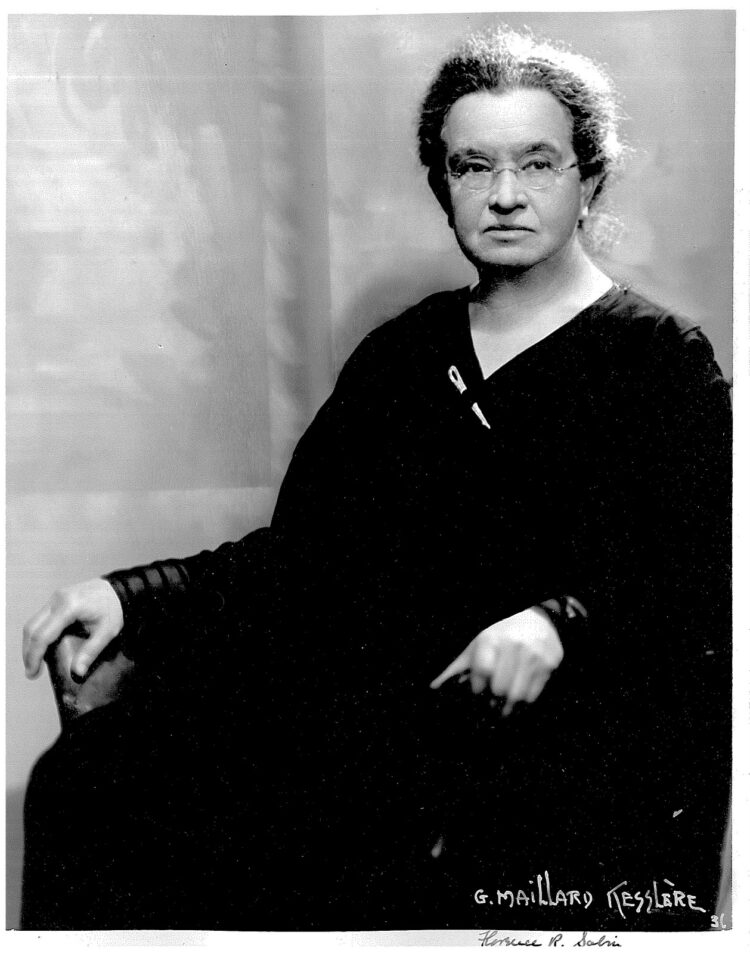 florence sabin feet 5