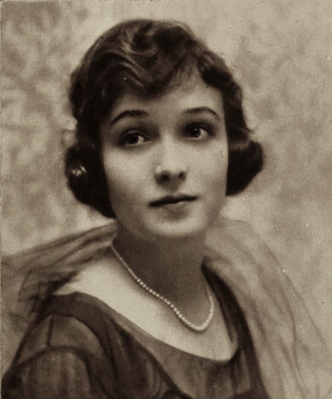 florence vidor feet 1