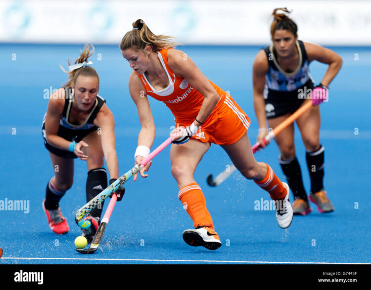 florencia habif feet 3