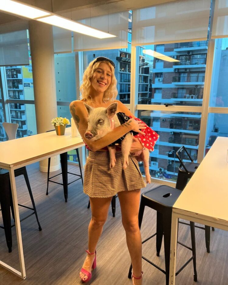 florencia lattanzio feet 4