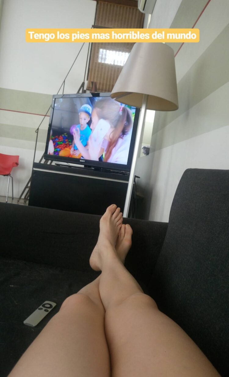 florencia otero feet 1