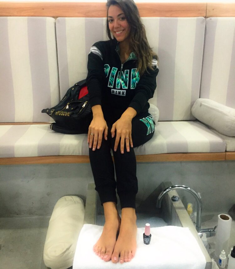 florencia tesouro feet