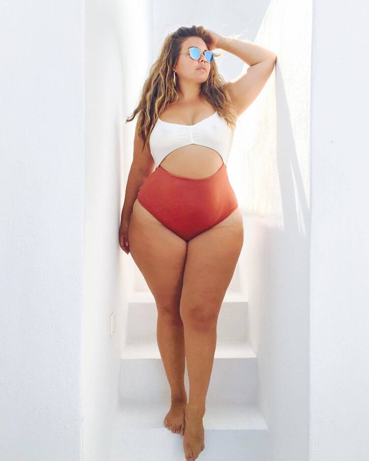 fluvia lacerda feet 1