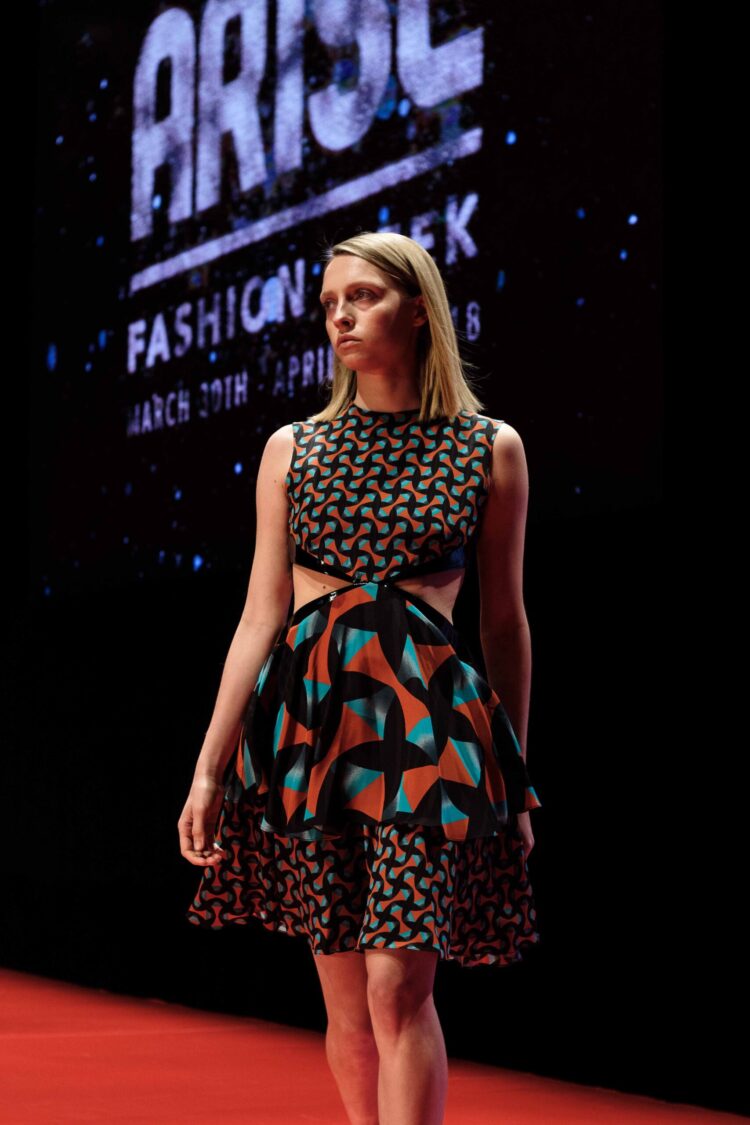 folake coker feet 4 scaled