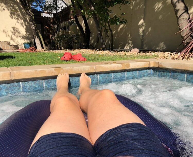 fortune feimster feet