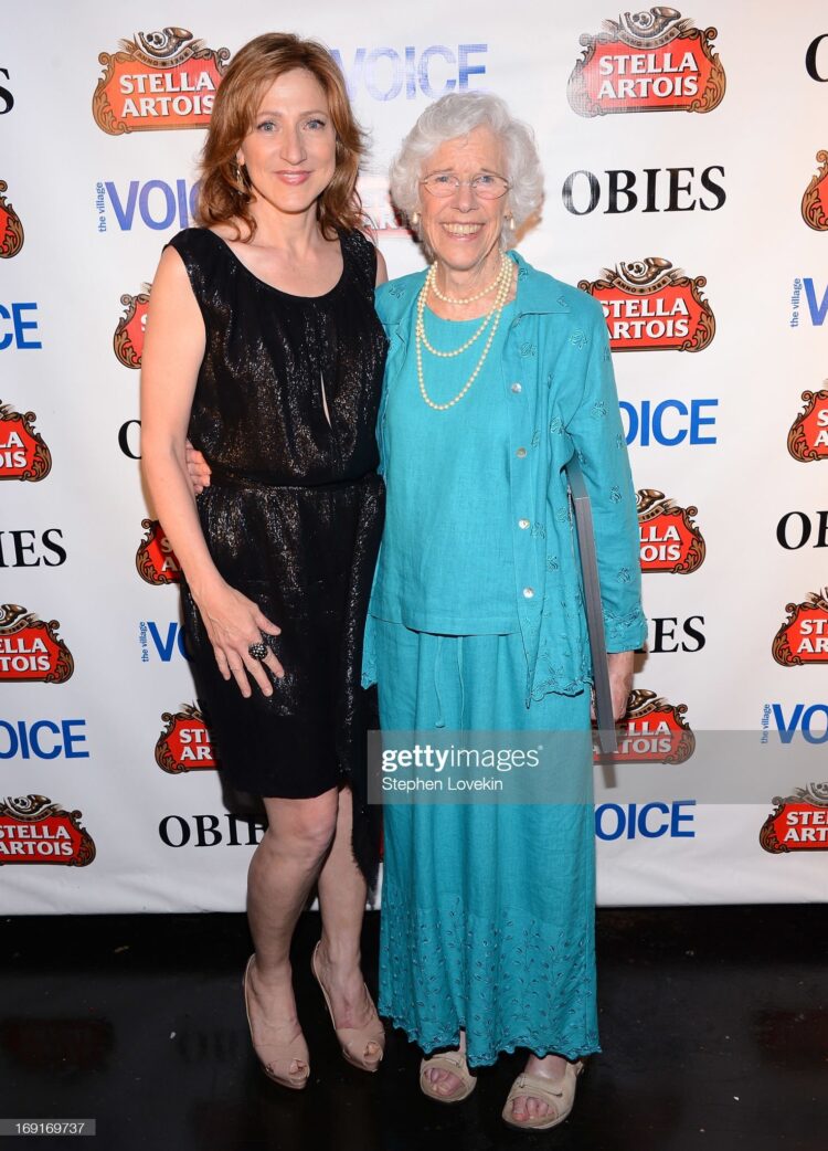 frances sternhagen feet 6