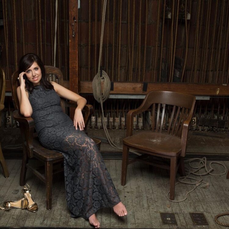 francesca battistelli feet 1