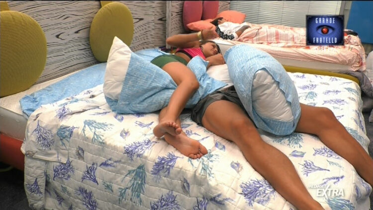 francesca de andre feet 4