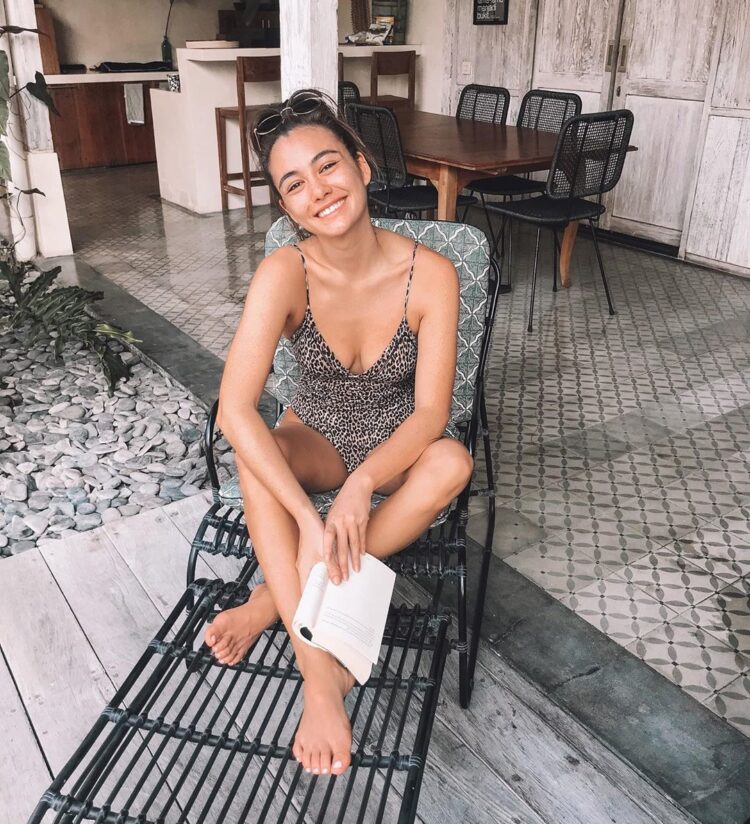 francesca hung feet 2