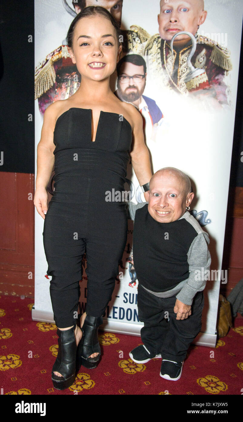 francesca mills feet