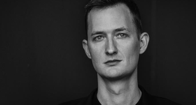 francesca passera hughes feet 6