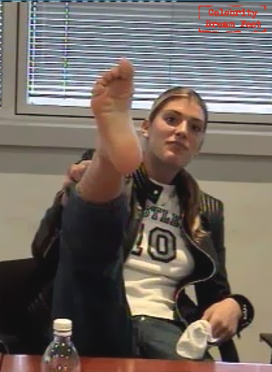 francesca piccinini feet 2