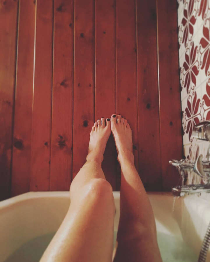 francesca reinecke feet 2