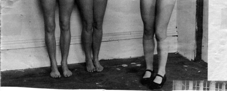 francesca woodman feet
