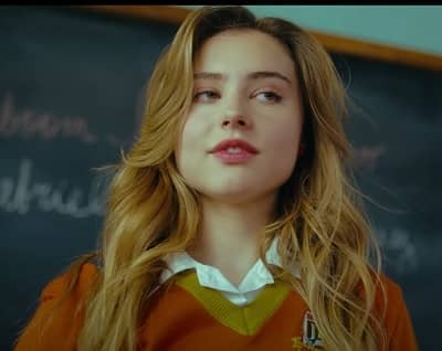 francisca estevez feet 5