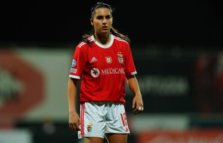 francisca nazareth feet 3