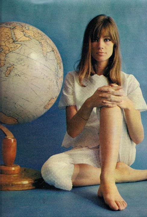 francoise hardy feet 2
