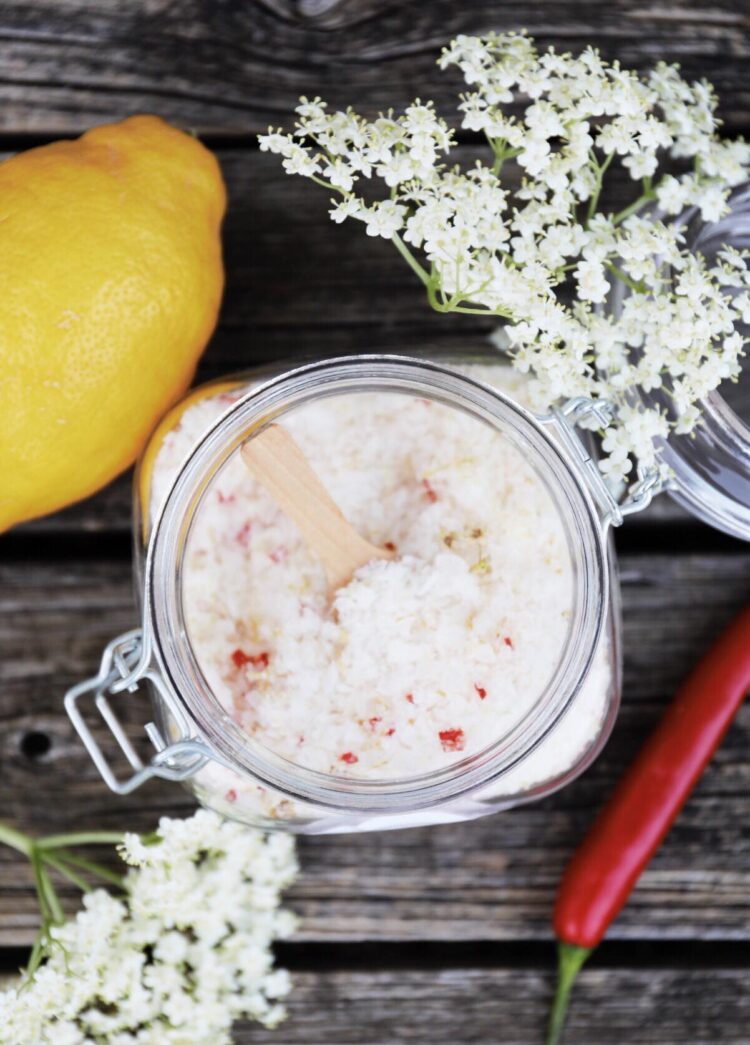 frederikke waerens feet